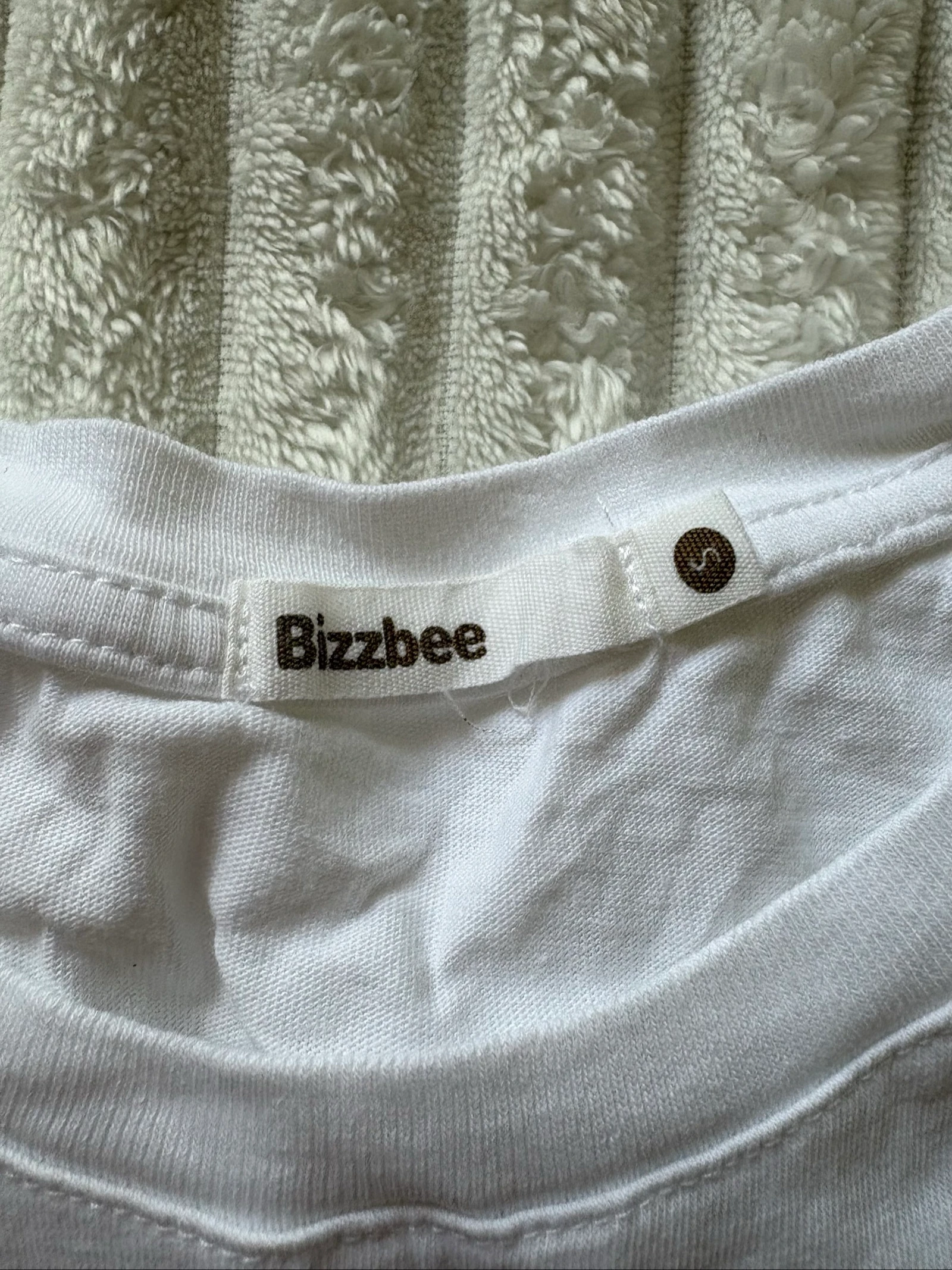 T-shirt com desenho "seja sua própria musa" - Bizbee feminino – photo 5